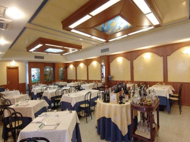 Hotel Il Leone D'Oro Telgate Exterior foto
