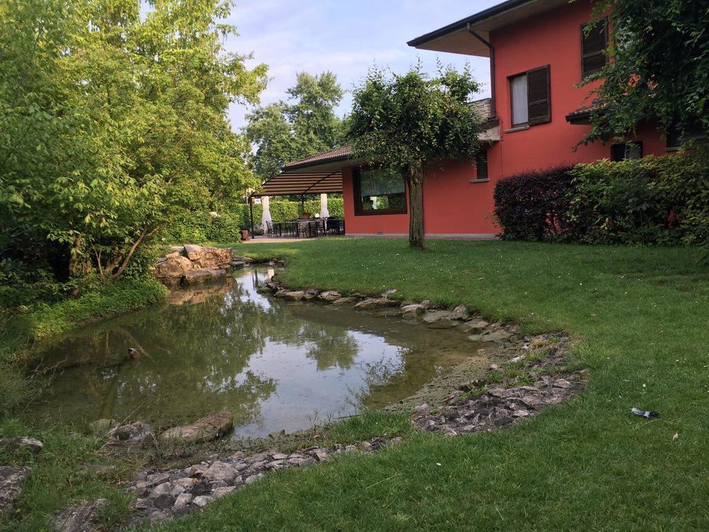 Hotel Il Leone D'Oro Telgate Exterior foto