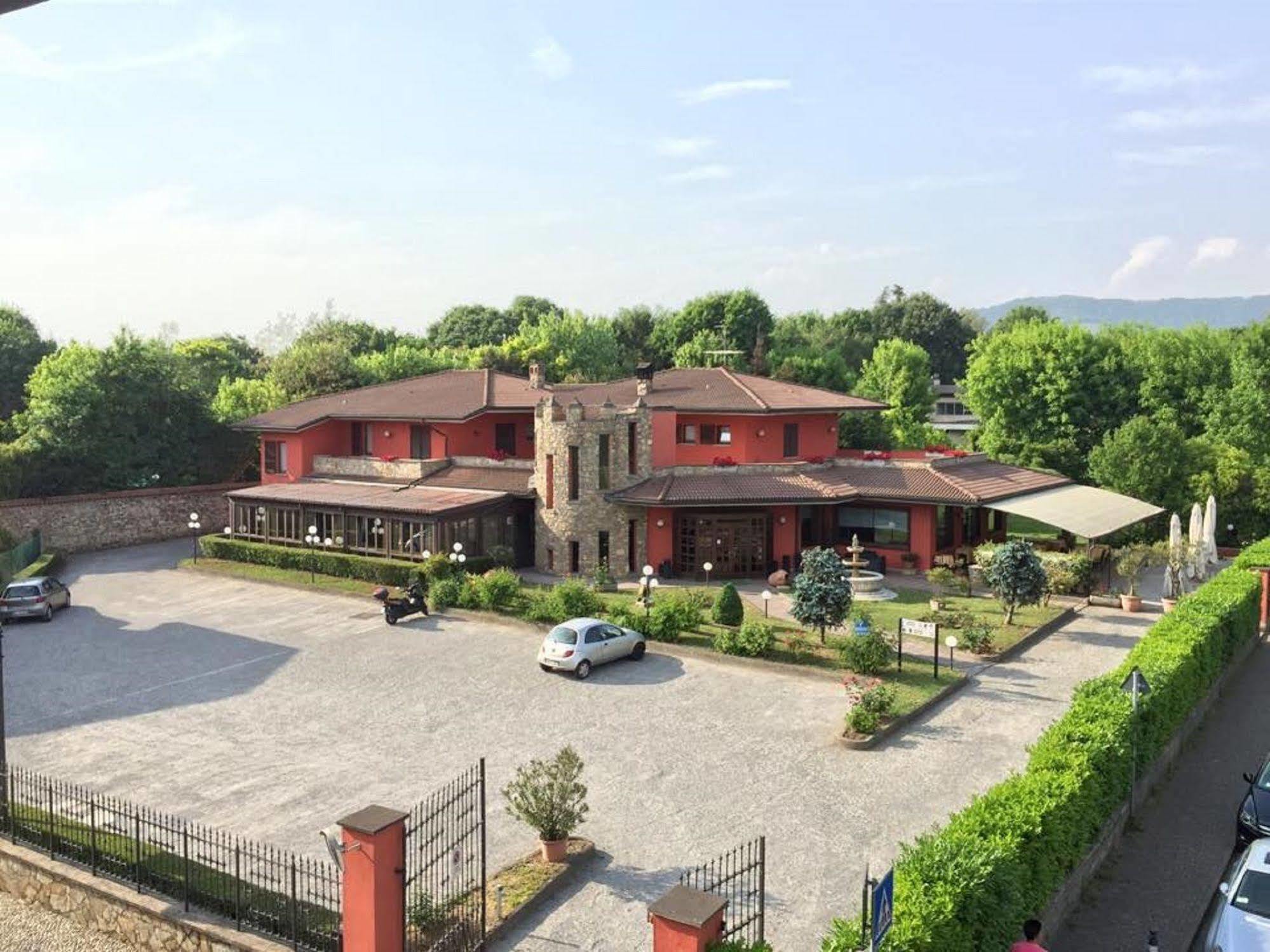 Hotel Il Leone D'Oro Telgate Exterior foto