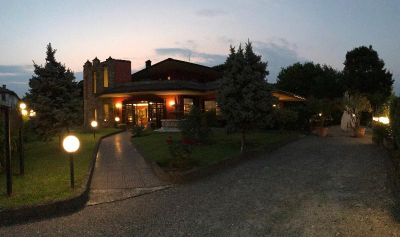 Hotel Il Leone D'Oro Telgate Exterior foto